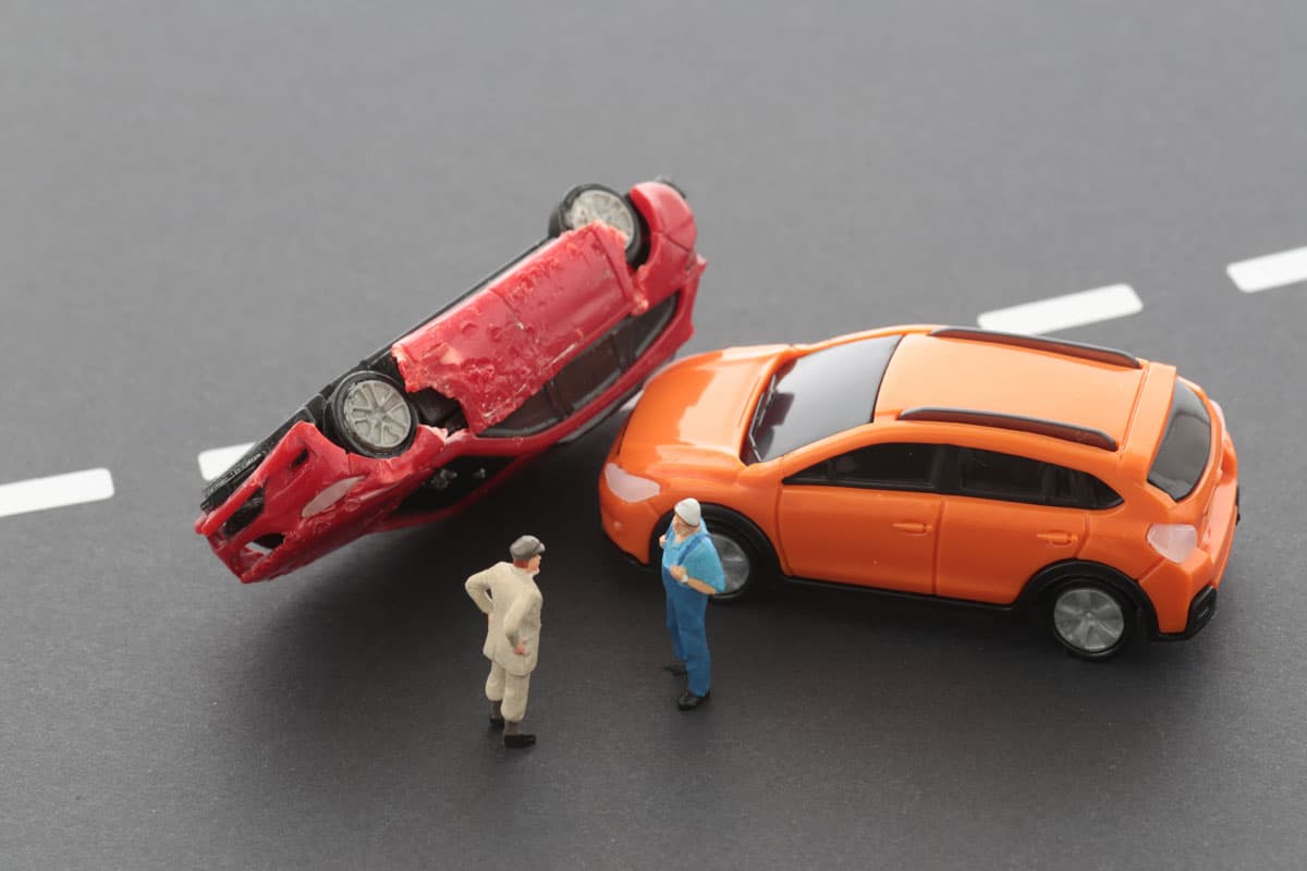 Llamar un abogado para un accidente de tráfico